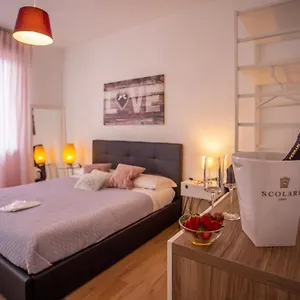 Castello7 Bed & Breakfast