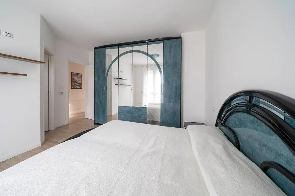 Casa Vincenzo Villa San Felice del Benaco Holiday home